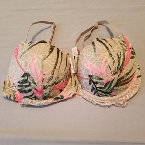 PINK Wear Everywhere Push Up Bra